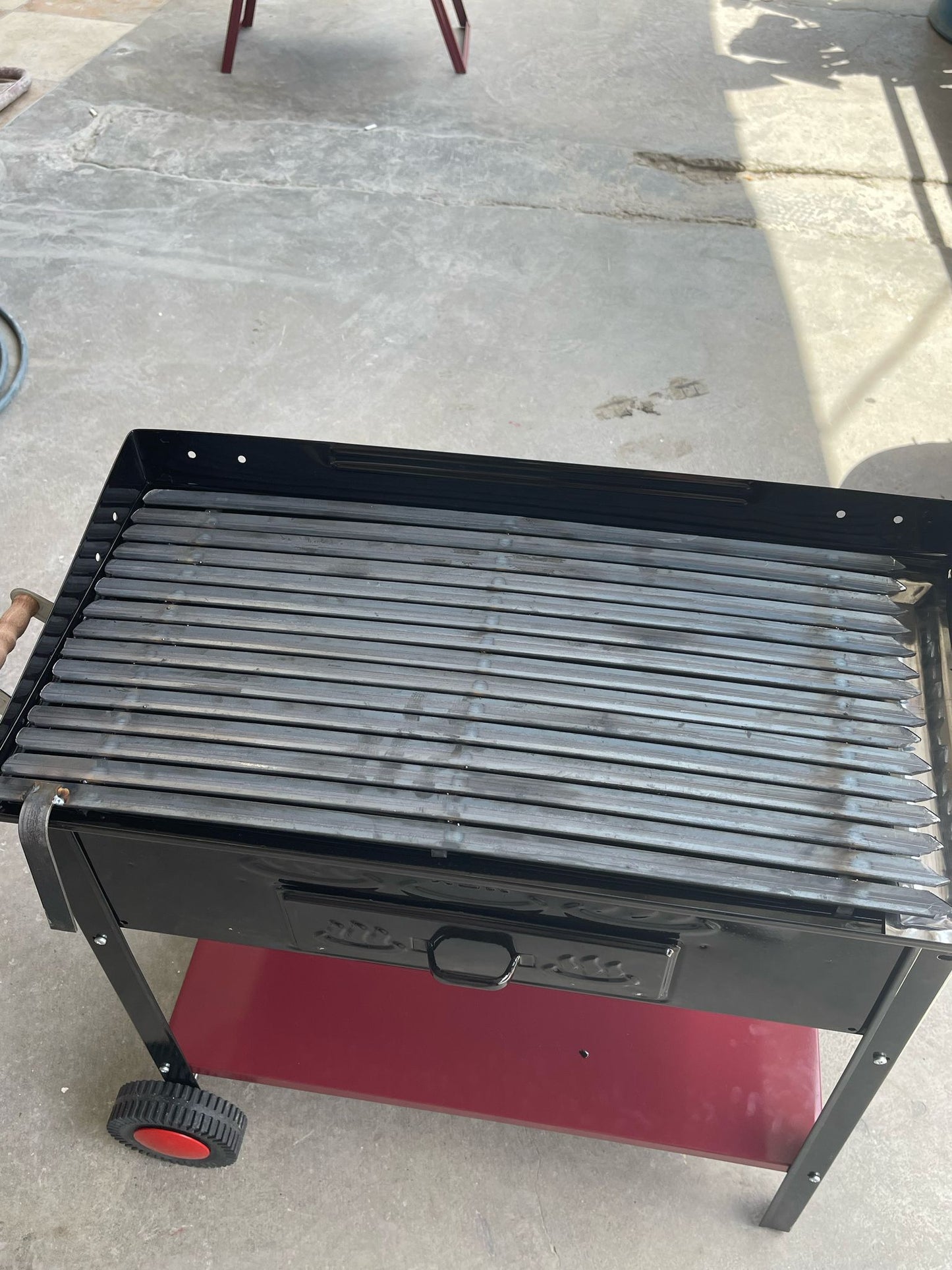 Bhç - 5 Mangal bbq barbekü kapaklı aileye uygun kaliteli hesaplı
