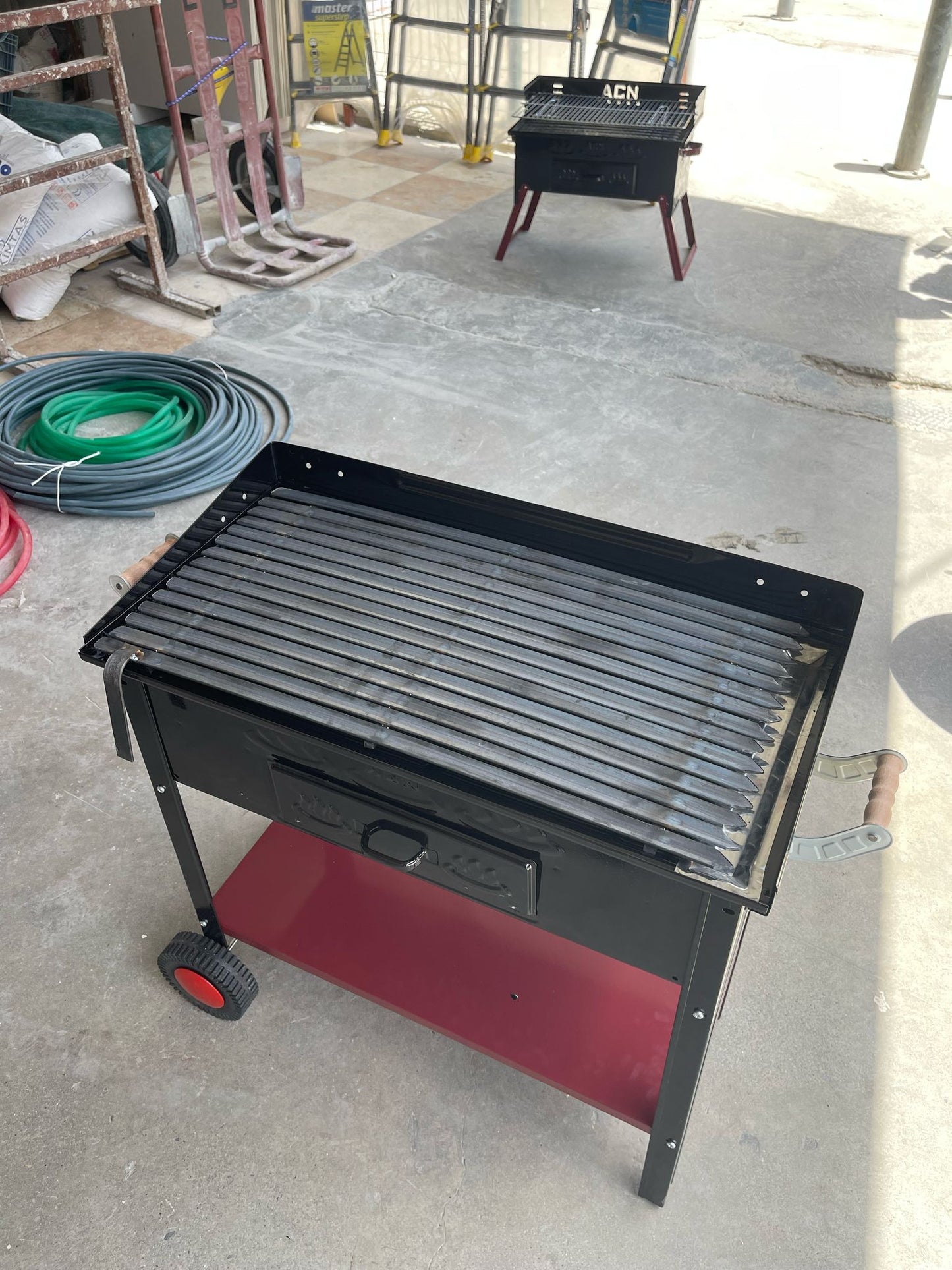 Bhç - 5  Mangal bbq barbekü kapaklı aileye uygun kaliteli hesaplı